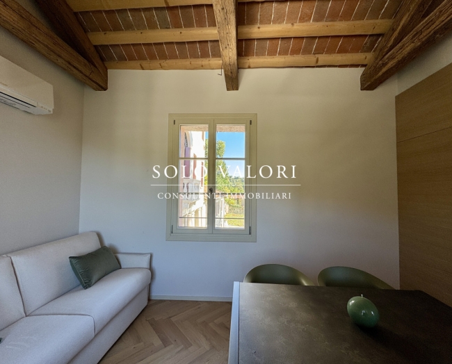 Elegante MANSARDA in villa storica finemente ristrutturata