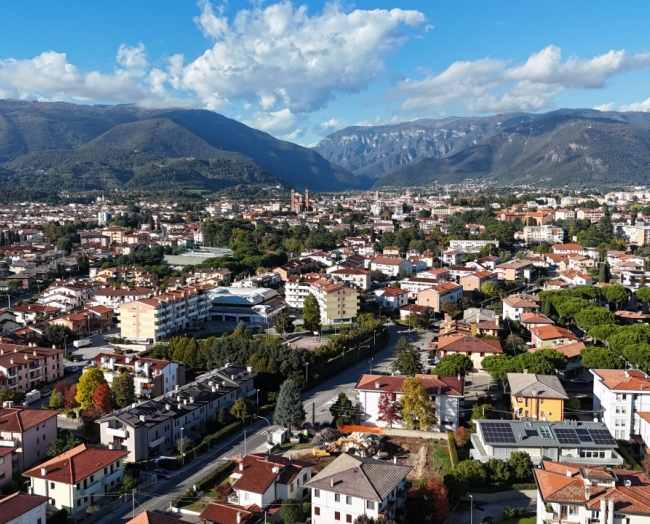 Appartamento in Vendita a Bassano del Grappa - www.dolfin41.com