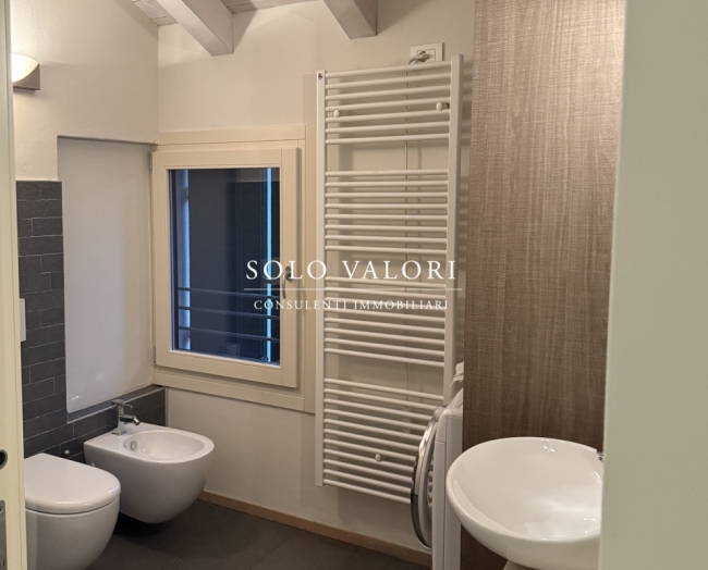 Elegante Mansarda nel Cuore di Castelfranco Veneto