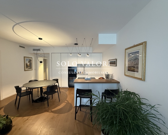 Elegante Appartamento al secondo piano - Rif. A960