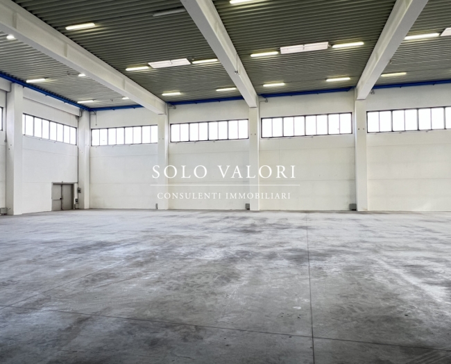 Capannone produttivo indipendente di 2.600 mq