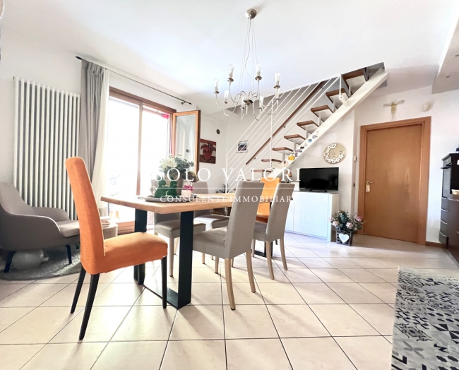 Duplex in posizione centrale a Loreggia